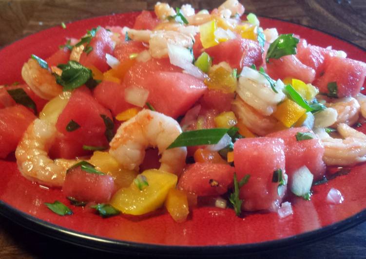 Steps to Make Quick Shrimp and Watermelon Salad