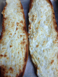 A picture of Easy Cheesy Bread.
