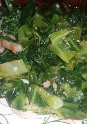A picture of Sauteed Collard Greens.