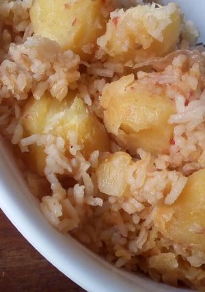 A picture of Rice with Potatoes.