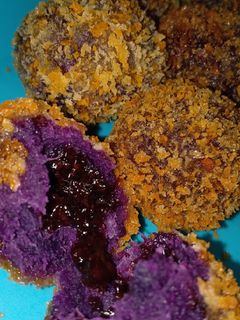 Foto resep Bola ubi ungu isi coklat