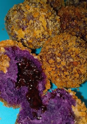 Foto resep Bola ubi ungu isi coklat