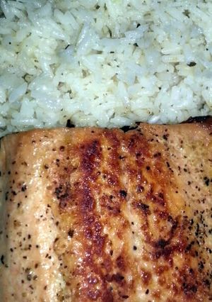 A picture of Butter-Lime Salmon.