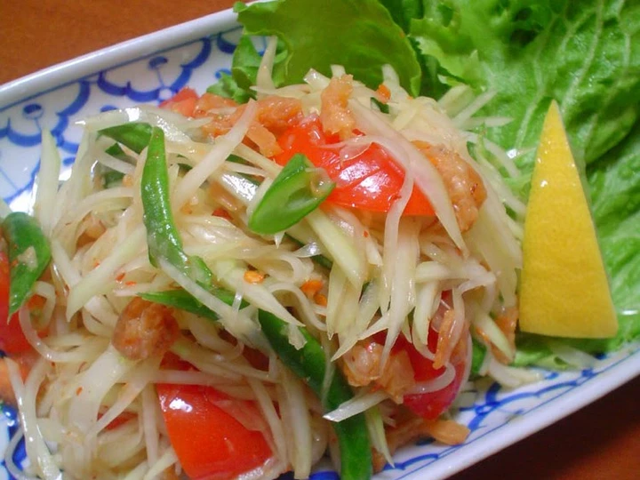 Simple Way Make Recipe Som Tum (Thai Green Papaya Salad) that is Perfect, Addictive}