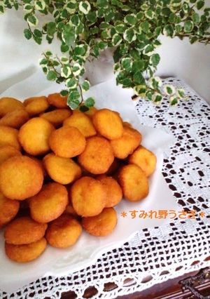 A picture of Low-Carb Low-Sugar Fluffy Okara Doughnuts.