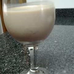 A picture of Irish cream recipe.