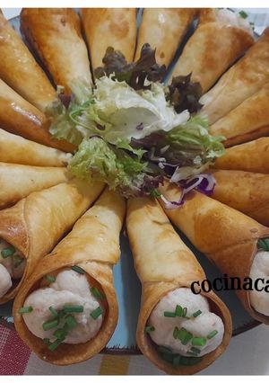 Una foto de Cucuruchos de brandada de merluza y gambas