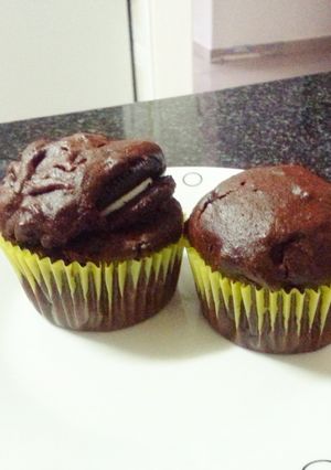 A picture of Oreo and nutella stuffed cupcakes.