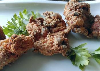 How to Cook Perfect Super Juicy Super Crispy Fried Chicken Thighs