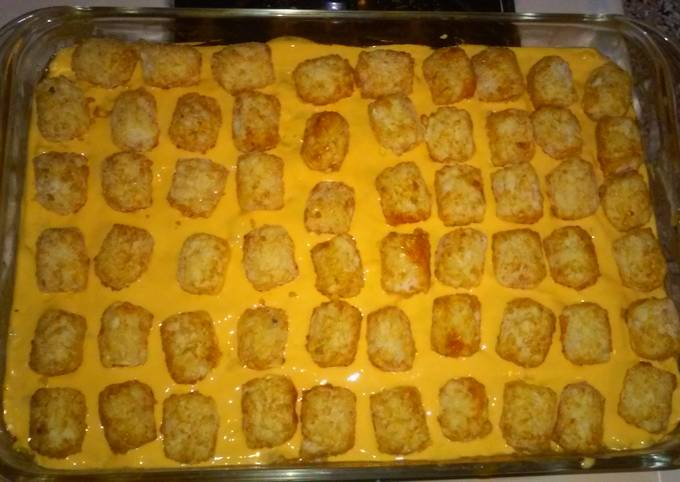 How to Make Super Quick Homemade Taco tater tot casserole