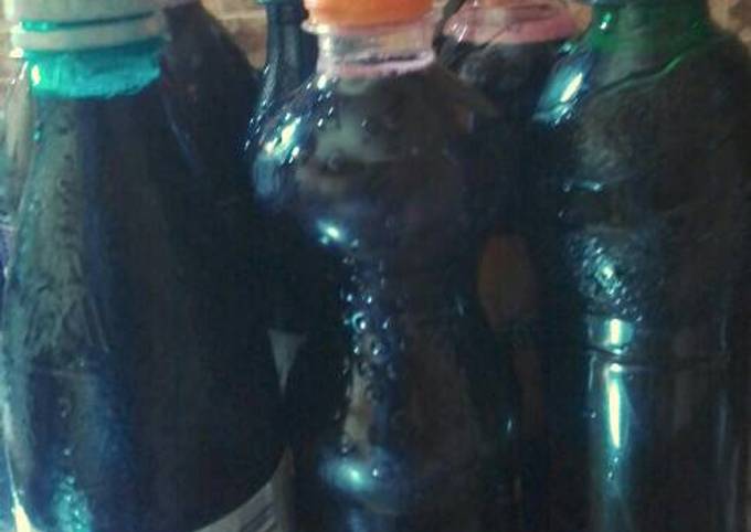 Easiest Way to Make Super Quick Homemade Zobo drink