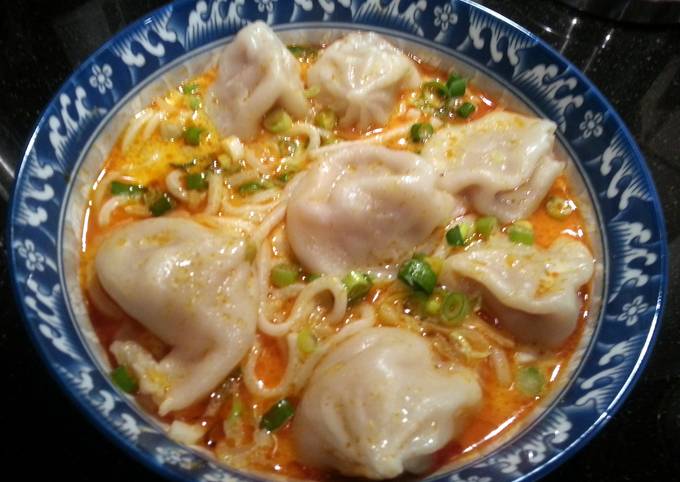 Asian Curry Noodle Dumpling Soup