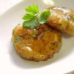 A picture of Sweet & Salty Lotus Root Cheese Patties.