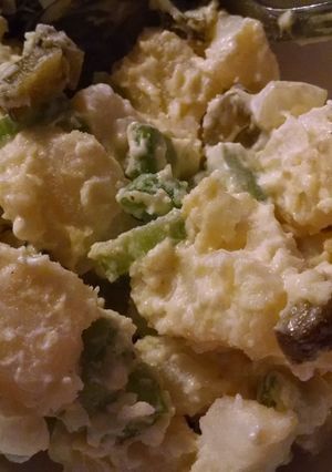 A picture of Simple potato salad.