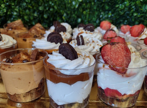 Una foto de Postres Shots en vaso