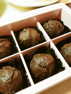 A picture of Simple Coffee-flavored Truffles.