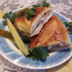 A picture of Easy Cuban sandwich.