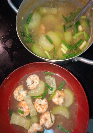 Hình của món Canh bầu nấu tôm.