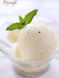 A picture of Dairy-Free Frozen Yogurt!!.