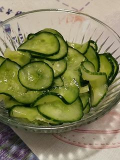Ecetes uborkasaláta recept fotója