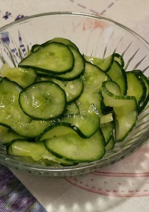 Ecetes uborkasaláta recept fotója