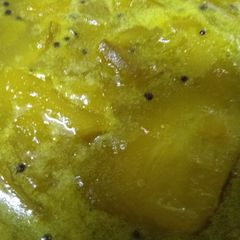 A picture of Raw mango chutney.