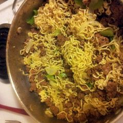 A picture of Chinese food.