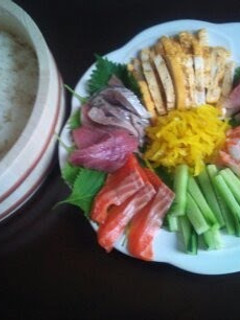 A picture of Hand-Rolled Sushi.