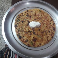 A picture of Gobhi ka Parantha.