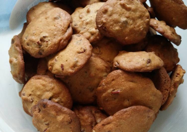 Recipe of Super Quick Homemade Mammabear&#39;s Pecan Chocolate Chip Cookies