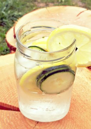 A picture of Cucumber Spritzer.