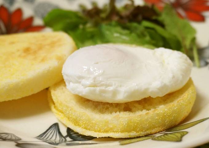 Foolproof Poached Eggs