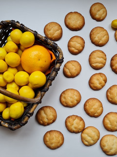 Una foto de Galletitas de limón 🍋 básicas, rendidoras y sin balanza