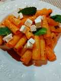 Tortiglioni al quartirolo e menta fresca