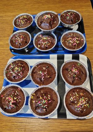 A picture of Cadbury Cupcake.