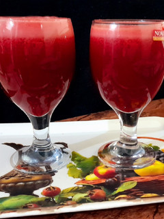 A picture of 🥕🍊Carrot orange beetroot juice🥕🍊.