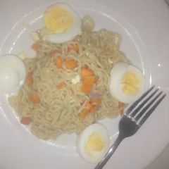 A picture of Crayfish Noodles.
