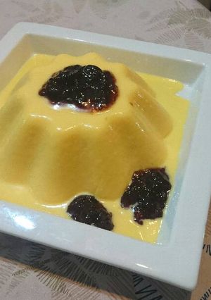 Una foto de Panacotta de durazno