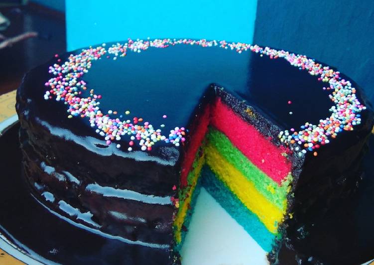 Rainbow cake siram ganache