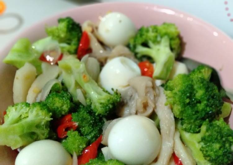 Resep Tumis jamur brokoli dan telur puyuh🌈, Menggugah Selera