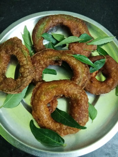 புடலங்காய் ரிங்ஸ் (Pudalankaai rinks recipe in tamil) செய்முறை முக்கிய புகைப்படம்