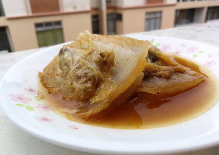 Napa Cabbage With Pork In Supreme Sauce