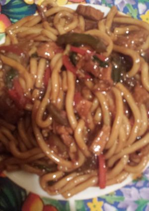 A picture of Honey ginger garlic pork udon..