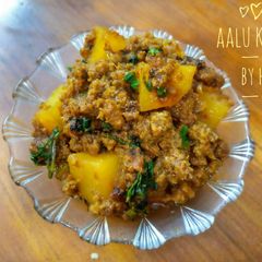A picture of Aloo Keema.