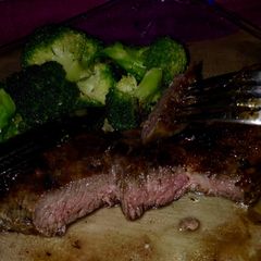 A picture of Easy Barbecue Steak And Broccoli.