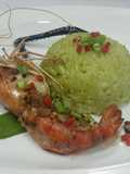 Thai Jasmine Rice Cooked with Aroma Pandan Leaves Serve with Garlic and Pepper Prawn
