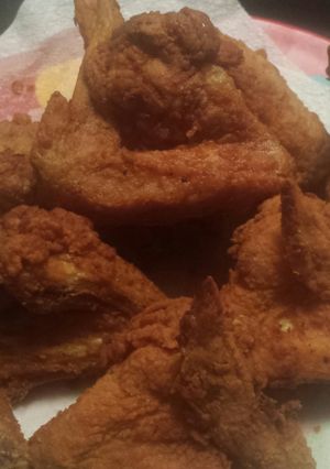 A picture of Ebony ' s Country fried chicken.