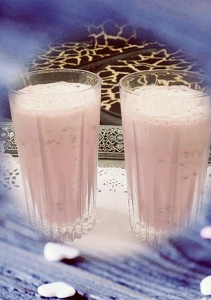 عکسی از دستور میلک شیک آلبالو