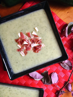 Una foto de Puré de calabacín con quesitos