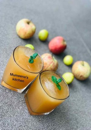 A picture of Apple lemonade.